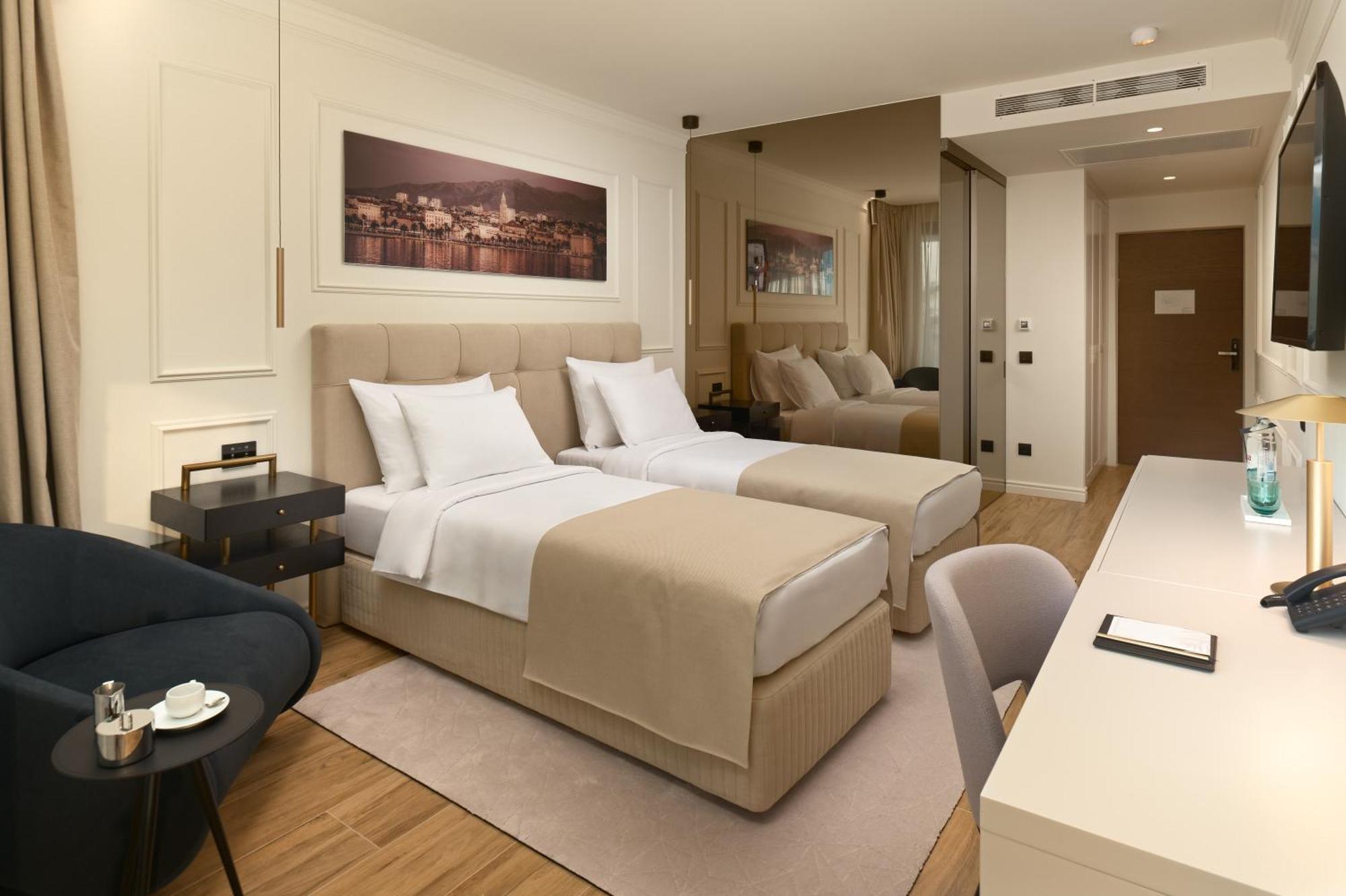 Mirari Boutique Hotel Сплит Екстериор снимка
